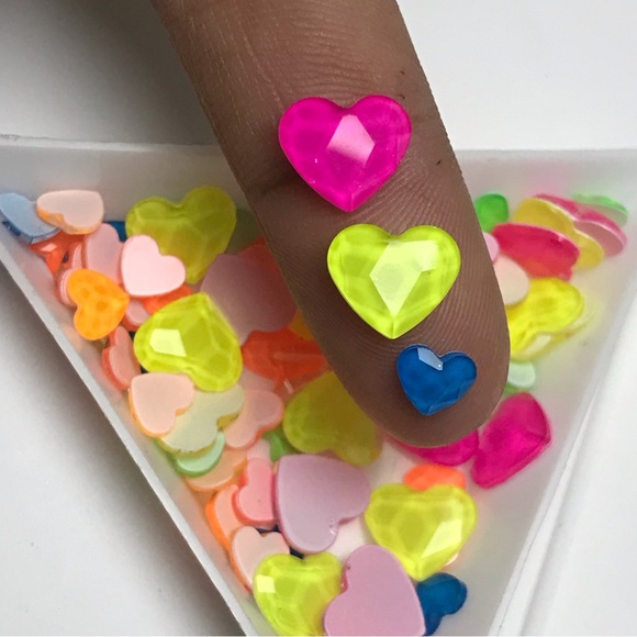 100 pz mix nail-art hart - Picture 1 of 1